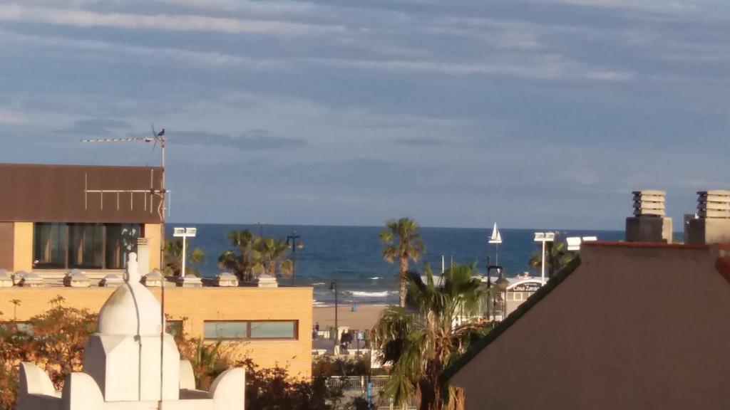 Apartmentsuitespain Atic Panoramic Beach Valencia Exterior foto