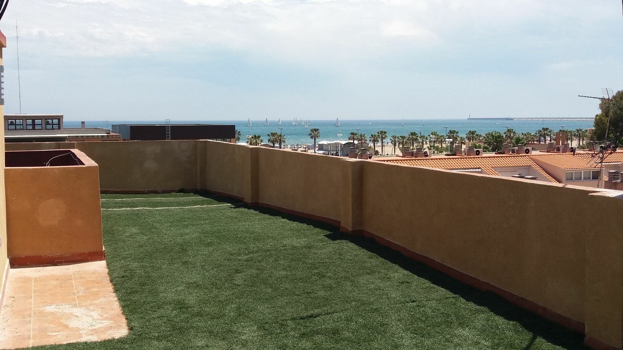 Apartmentsuitespain Atic Panoramic Beach Valencia Exterior foto
